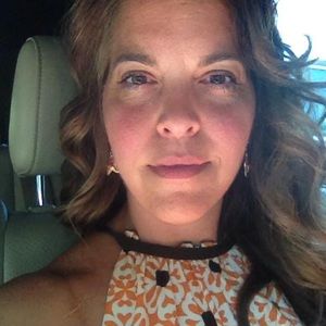 Meet your Posher, Debra